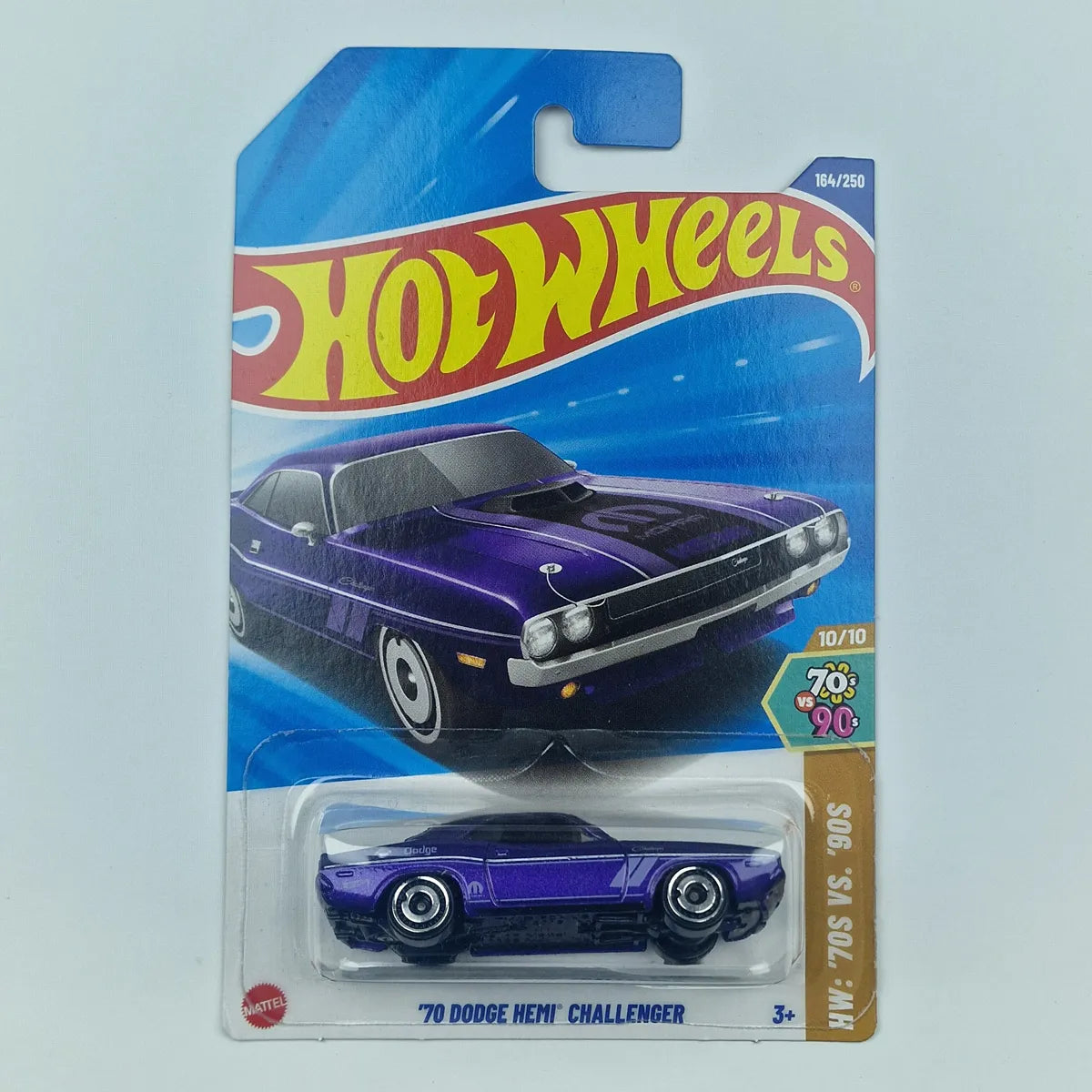 Hot Wheels 70 Dodge Hemi Challenger Purple