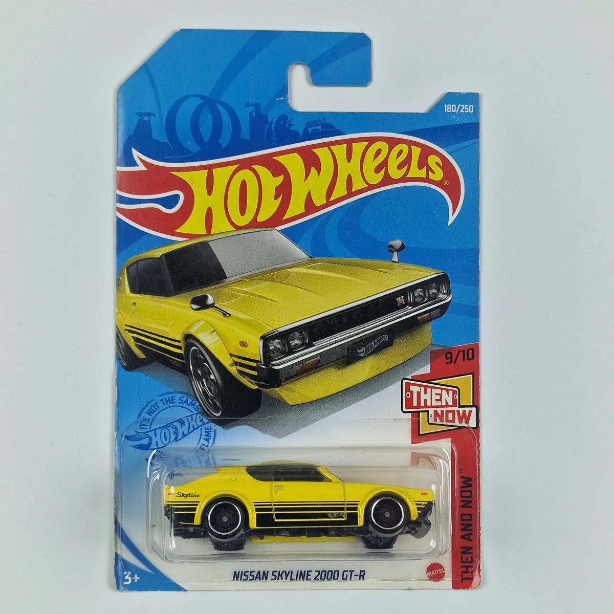 Hot Wheels Nissan Skyline 2000 GT-R Yellow