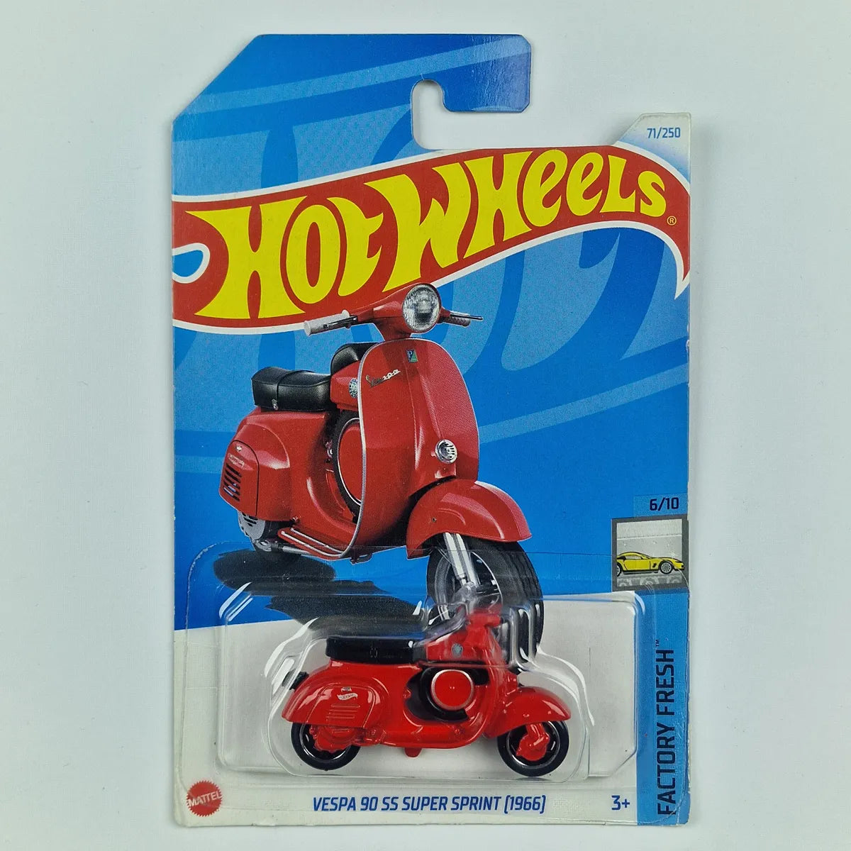 Hot Wheels Vespa 90 SS Super Sprint Red