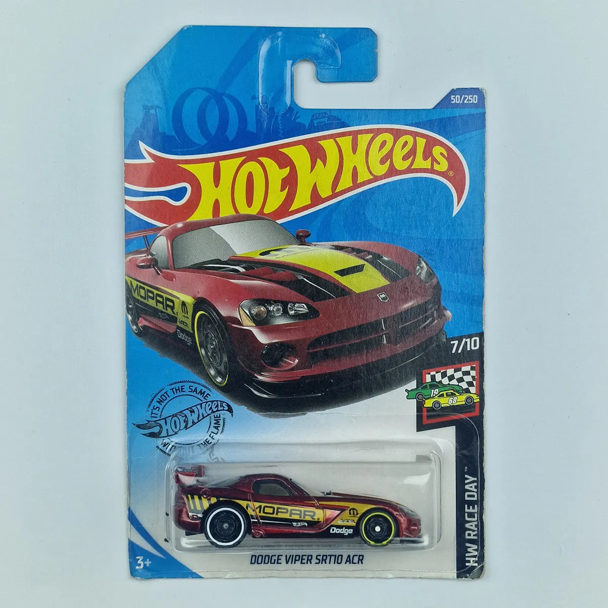 Hot Wheels Dodge Viper SRT10 ACR Red