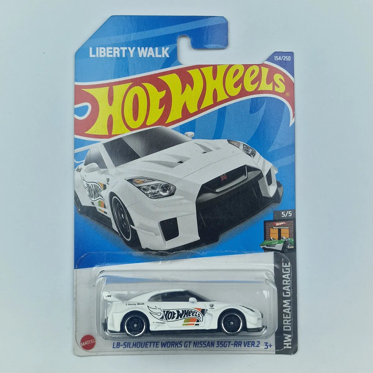 Hot Wheels LB-Silhouette Works GT Nissan GT-R White