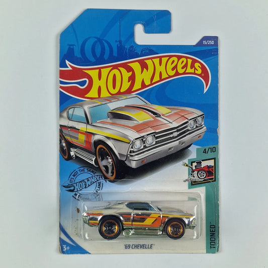 Hot Wheels 69 Chevelle Chrome