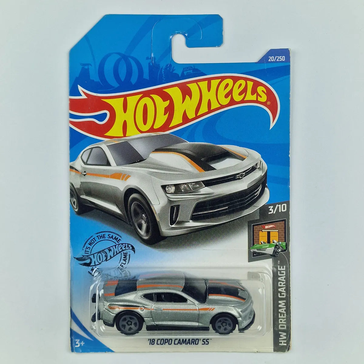 Hot Wheels 18 Copo Camaro SS Silver