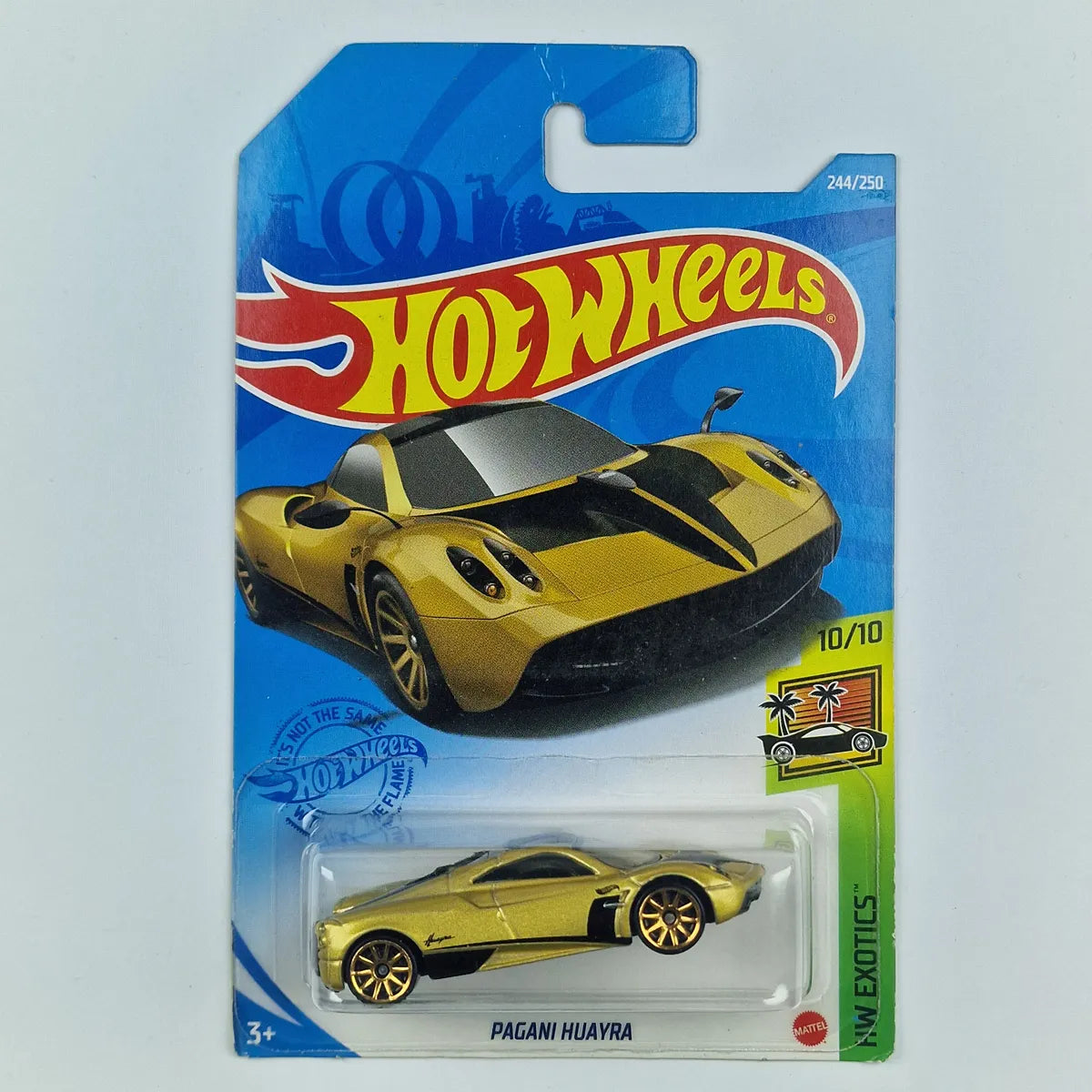 Hot Wheels Pagani Huayra Golden