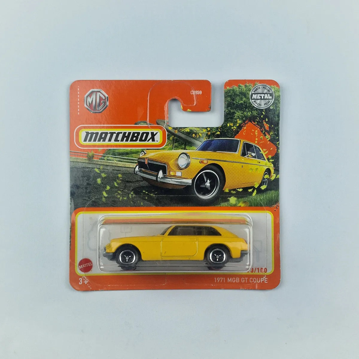 MatchBox 1971 MGB GT Coupe Yellow