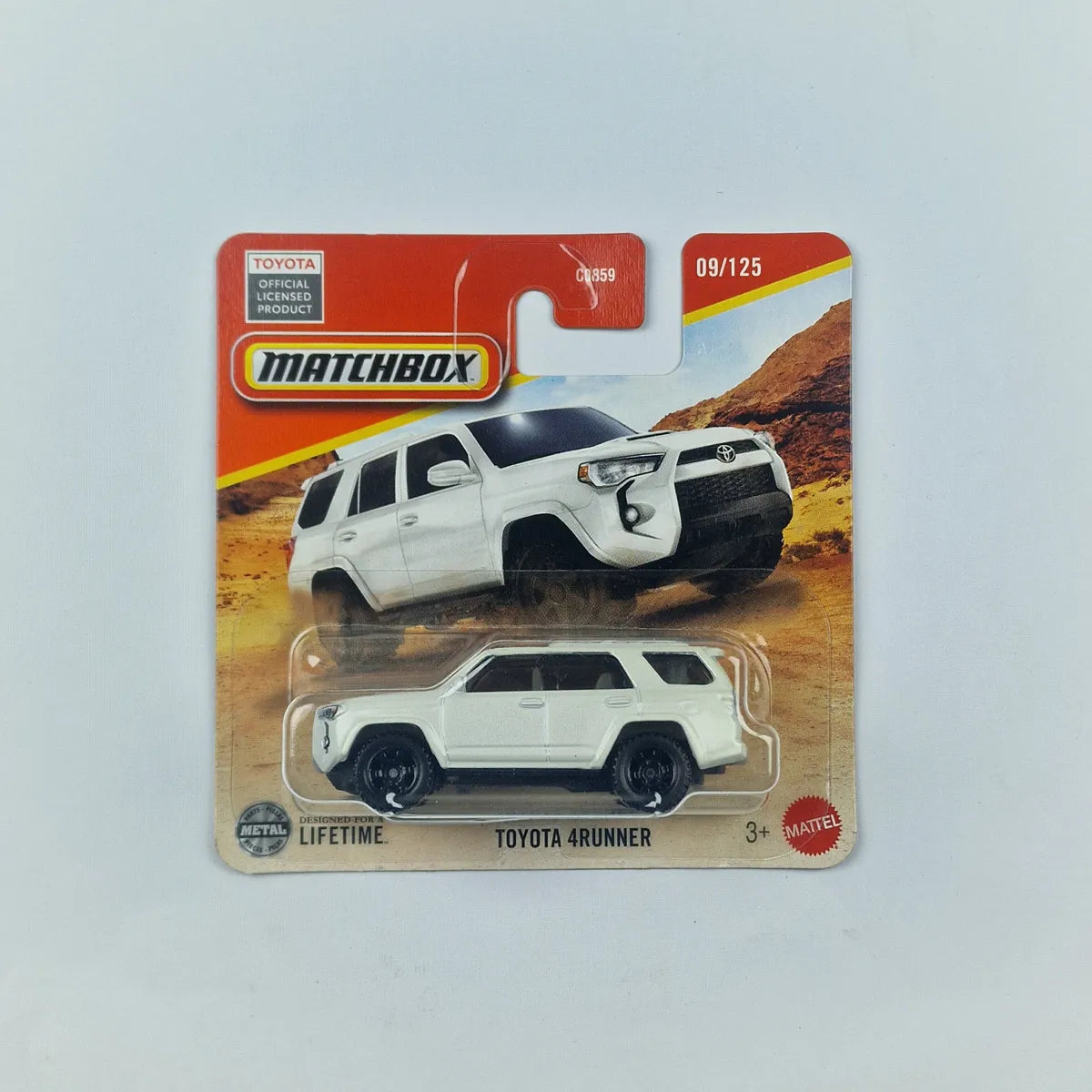 MatchBox Toyota 4Runner White Short Card