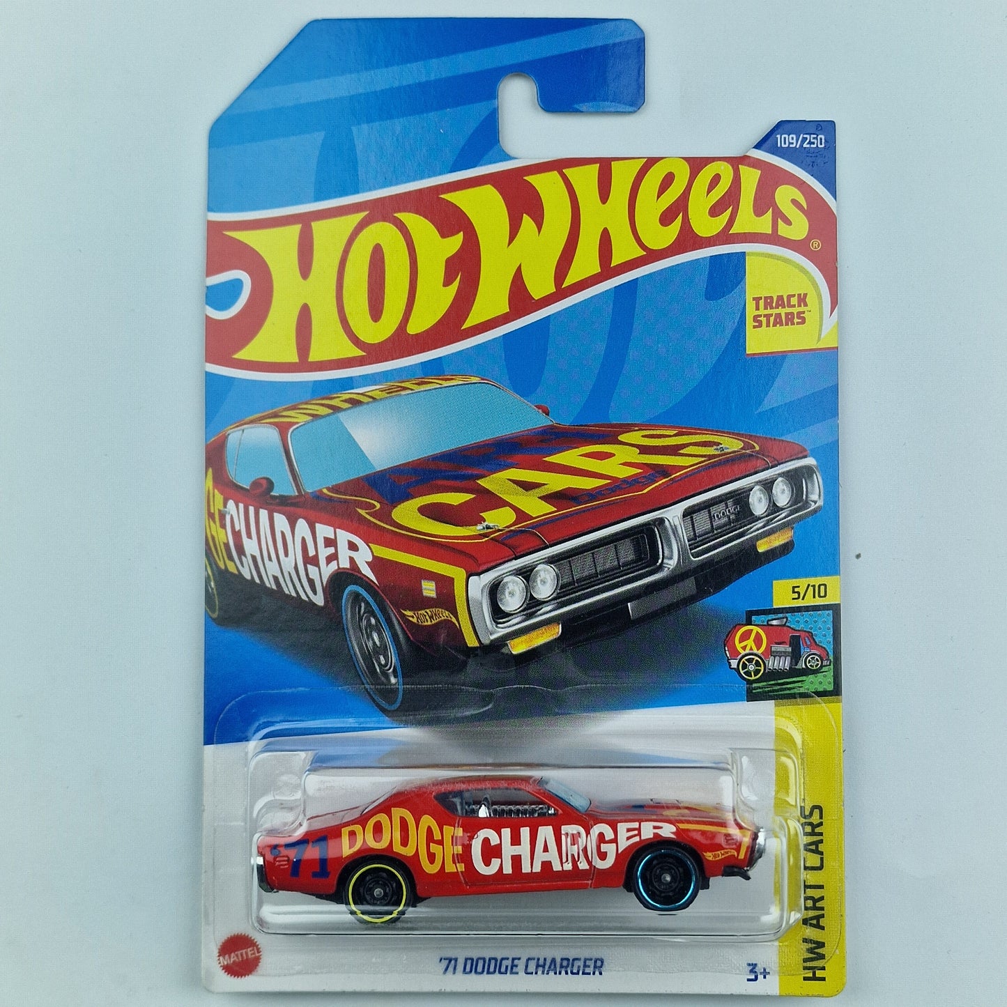 Hot Wheels 71 Dodge Charger Red