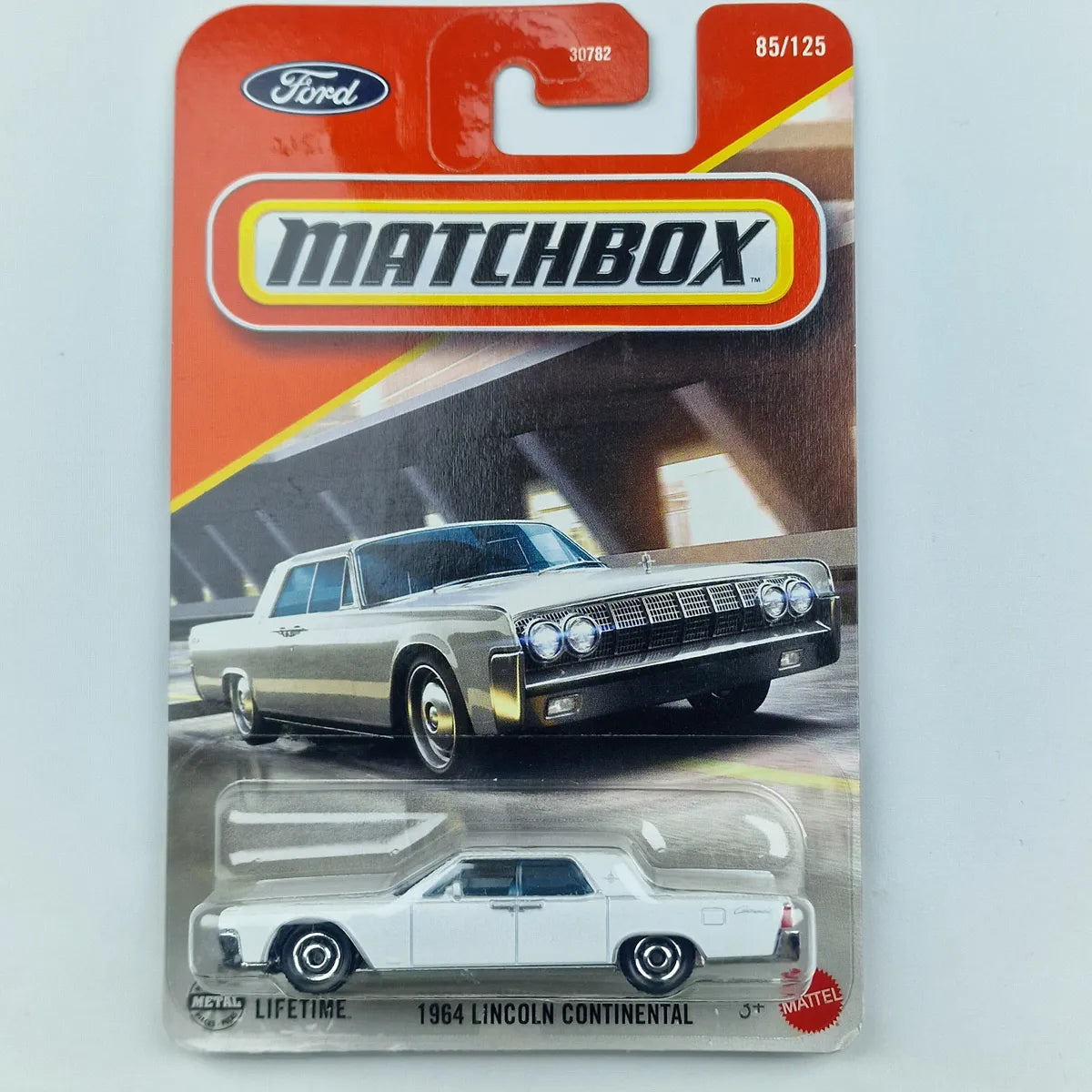 MatchBox 1964 Lincoln Continental White